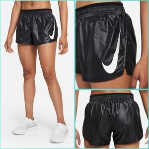 Nike Swoosh Run Women's Athletic Running Shorts